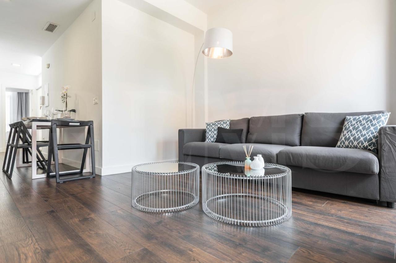 Apartament Spacious Duplex With Terrace By Picasso Museum By Rems Màlaga
