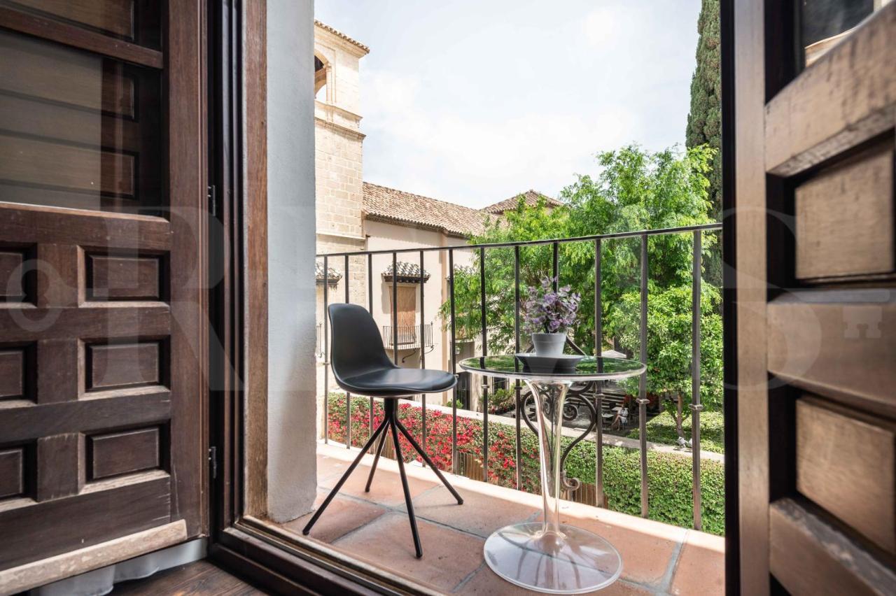 Spacious Duplex With Terrace By Picasso Museum By Rems Màlaga